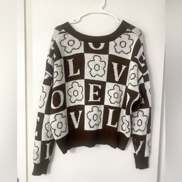 Macy Just Polly Brown and White Button Up Knit Cardigan - Picture 3 of 6